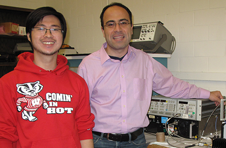 Graduate student Hung Luyen (left) and Professor Nader Behdad (right).